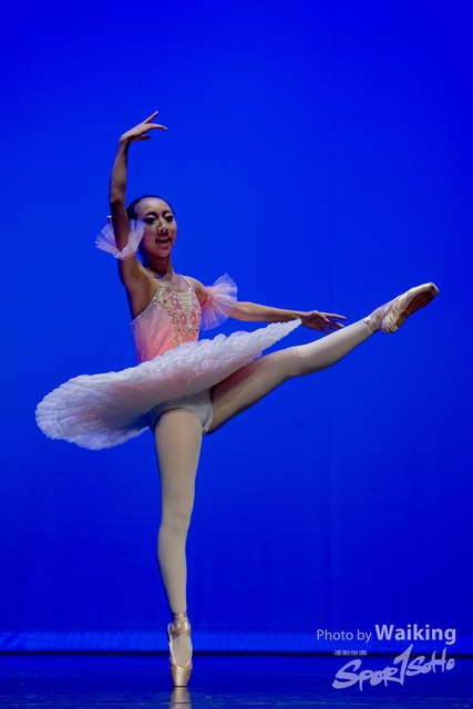 2020-10-18 Solo Dance 0693