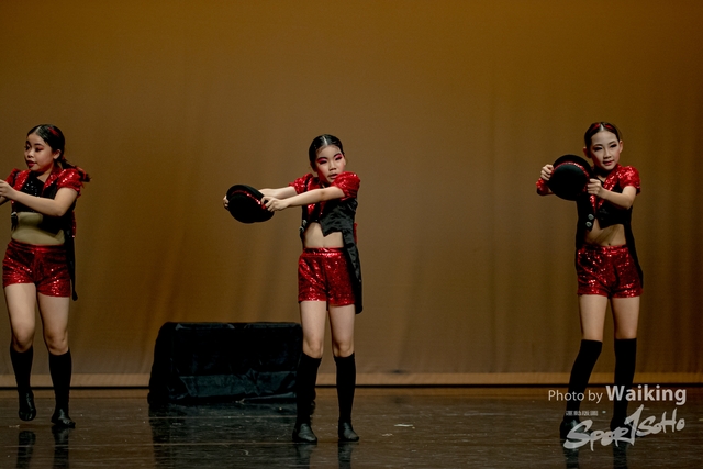 2020-10-18 Solo Dance 1365