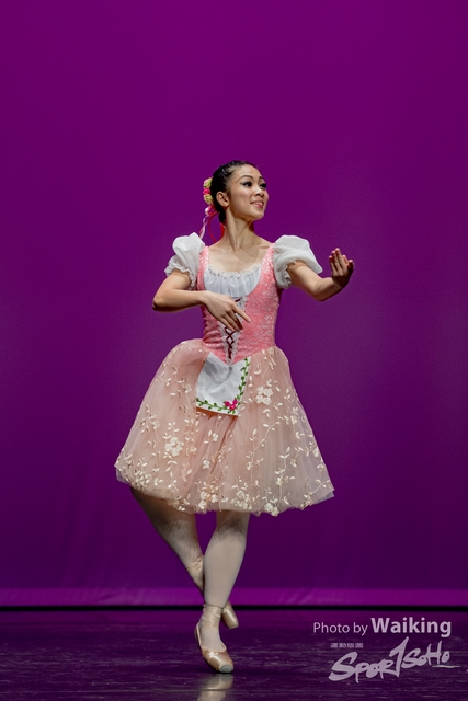 2020-10-18 Solo Dance 0705