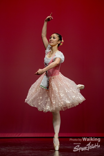 2020-10-18 Solo Dance 0709