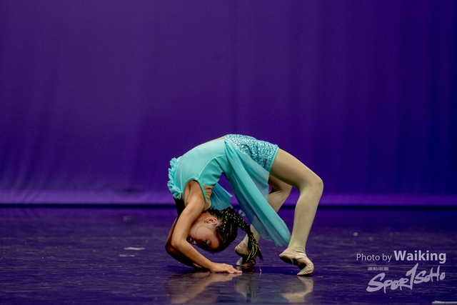 2020-10-18 Solo Dance 1383