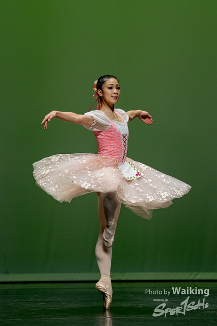 2020-10-18 Solo Dance 0715
