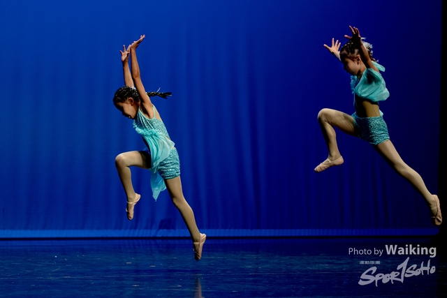 2020-10-18 Solo Dance 1386