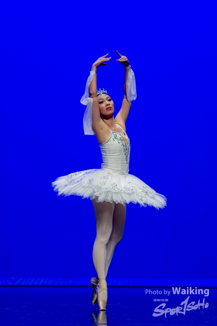 2020-10-18 Solo Dance 0725