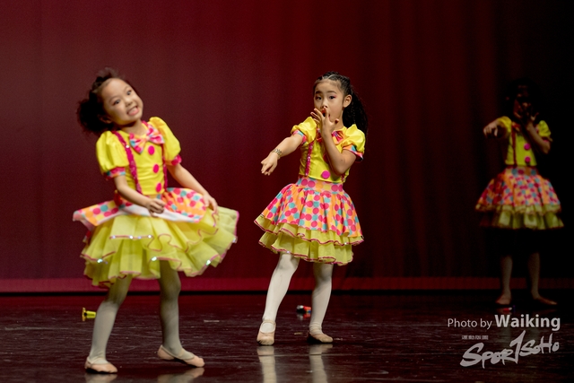 2020-10-18 Solo Dance 1396