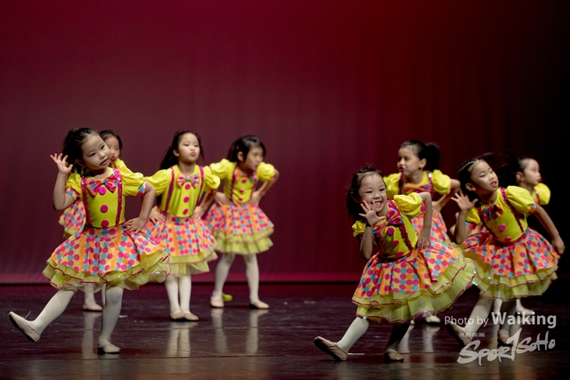 2020-10-18 Solo Dance 1397