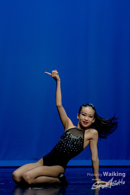2020-10-18 Solo Dance 2250