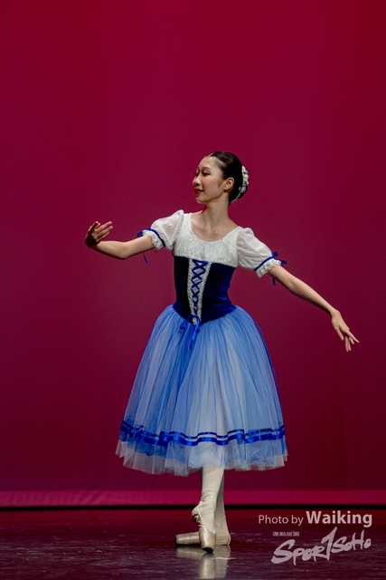 2020-10-18 Solo Dance 0734