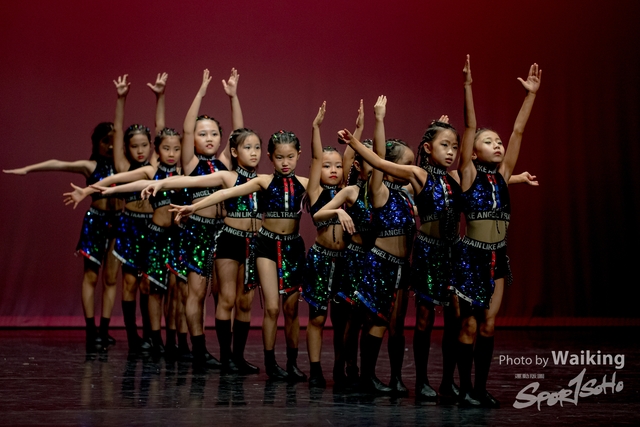 2020-10-18 Solo Dance 1419