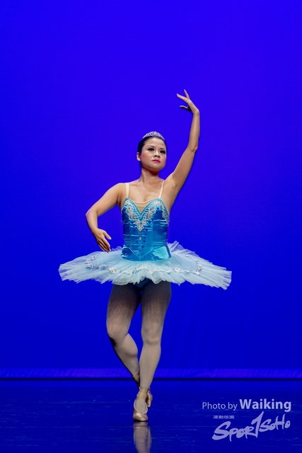 2020-10-18 Solo Dance 0755