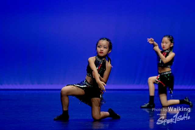 2020-10-18 Solo Dance 1427