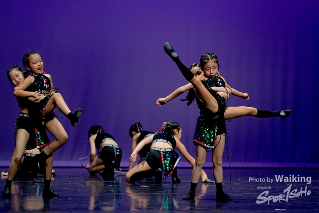 2020-10-18 Solo Dance 1429