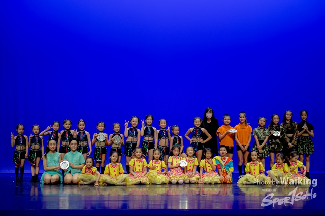 2020-10-18 Solo Dance 1435