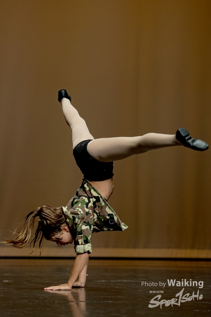 2020-10-18 Solo Dance 2291