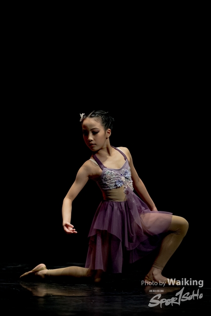 2020-10-18 Solo Dance 1457