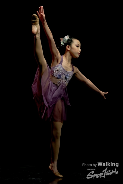 2020-10-18 Solo Dance 1458
