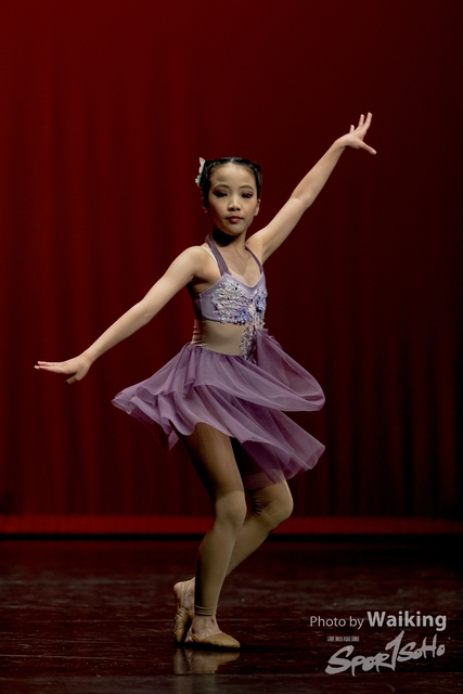 2020-10-18 Solo Dance 1459