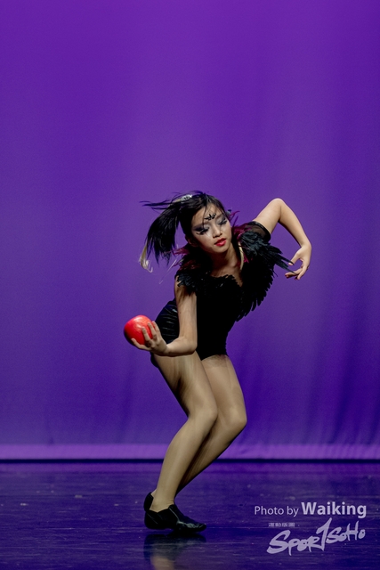 2020-10-18 Solo Dance 2315