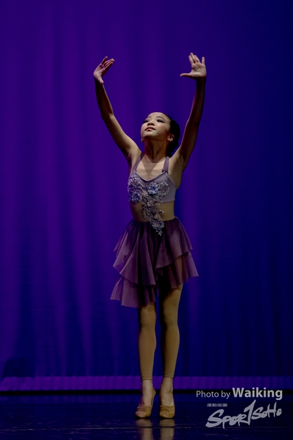 2020-10-18 Solo Dance 1465