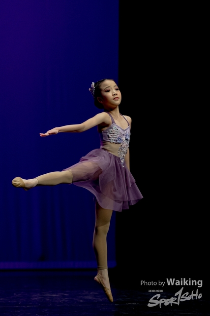 2020-10-18 Solo Dance 1470