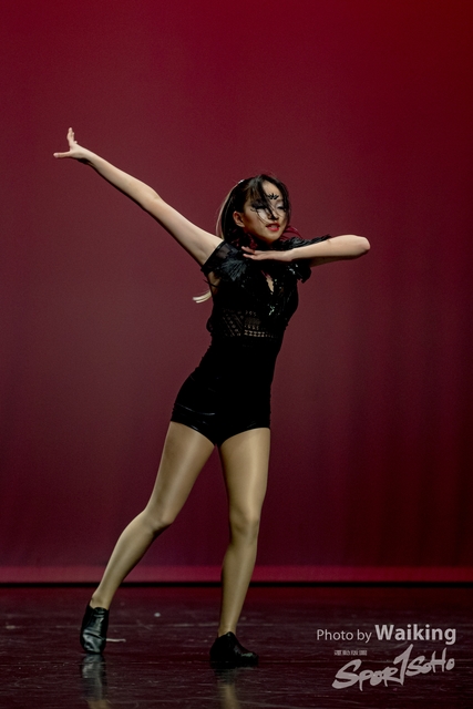 2020-10-18 Solo Dance 2332