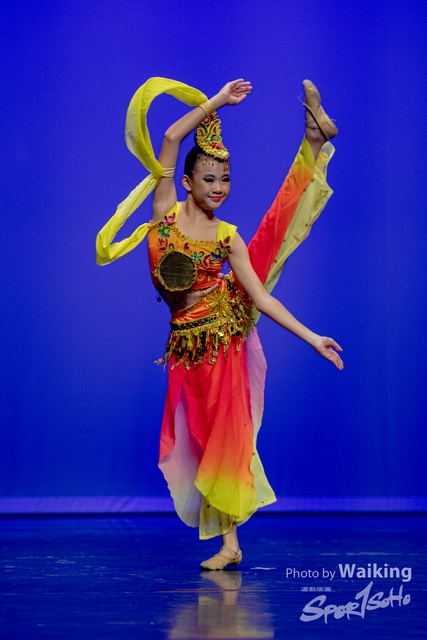2020-10-18 Solo Dance 0835