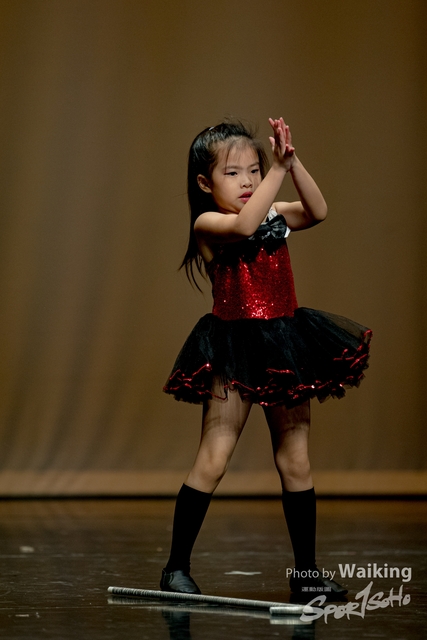 2020-10-18 Solo Dance 1517