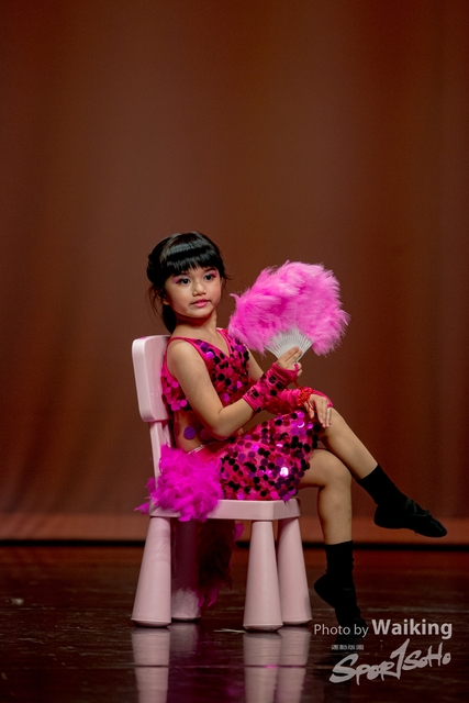 2020-10-18 Solo Dance 1525
