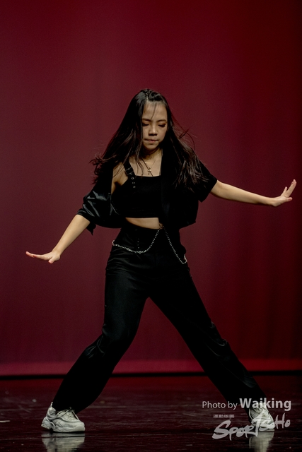 2020-10-18 Solo Dance 2397