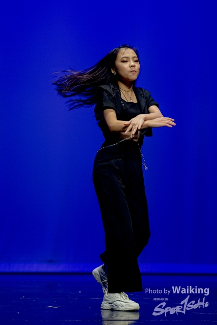 2020-10-18 Solo Dance 2402