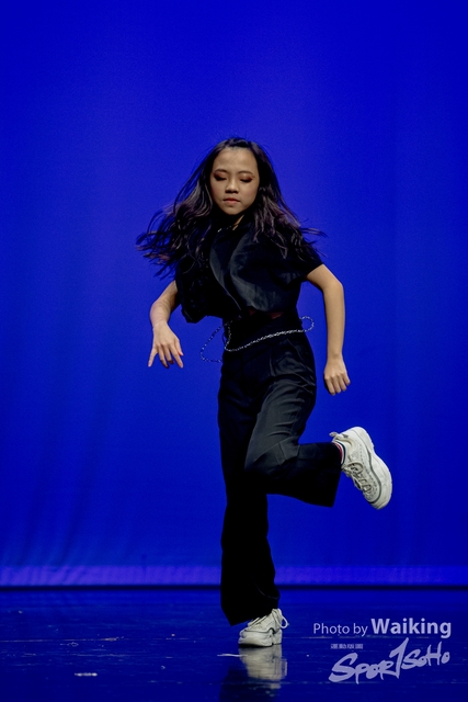 2020-10-18 Solo Dance 2404