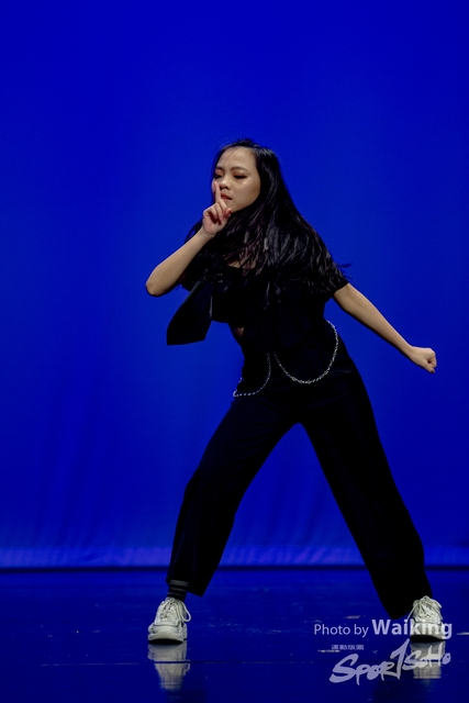 2020-10-18 Solo Dance 2409