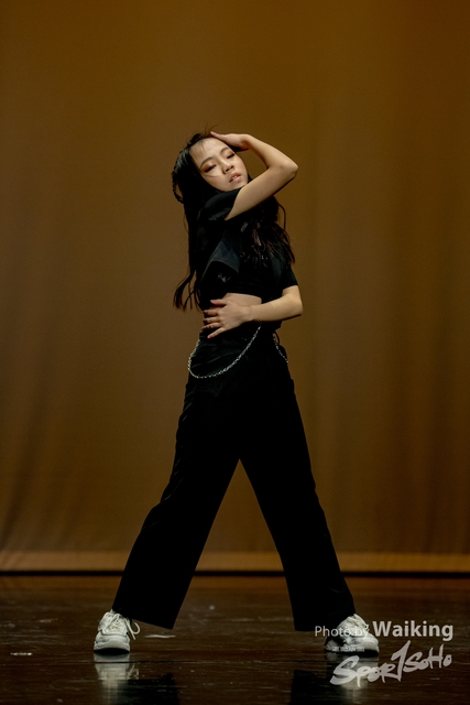 2020-10-18 Solo Dance 2415