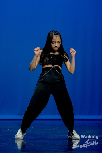2020-10-18 Solo Dance 2425