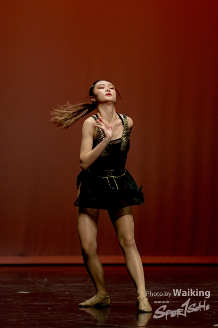 2020-10-18 Solo Dance 2428