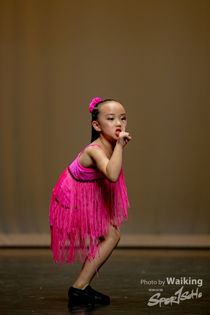 2020-10-18 Solo Dance 1576
