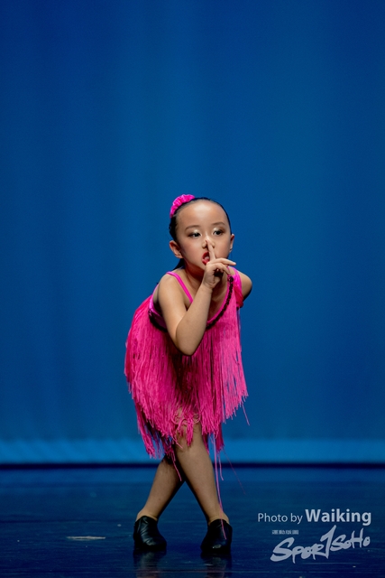 2020-10-18 Solo Dance 1578