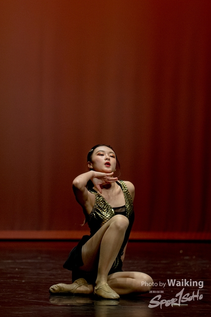 2020-10-18 Solo Dance 2435
