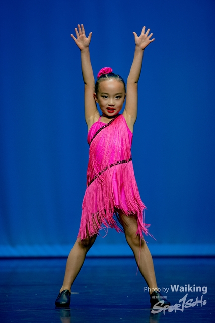 2020-10-18 Solo Dance 1581