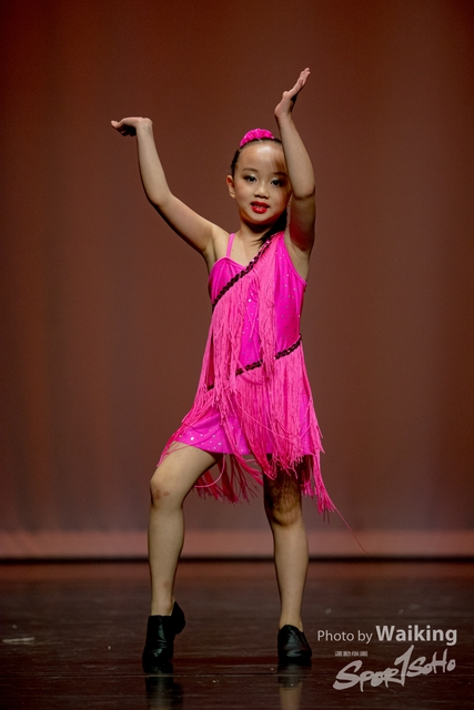 2020-10-18 Solo Dance 1587