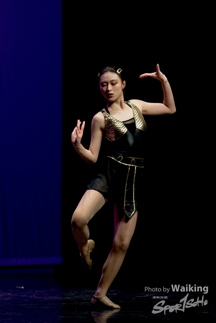 2020-10-18 Solo Dance 2443