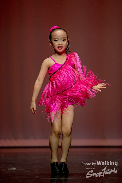 2020-10-18 Solo Dance 1588