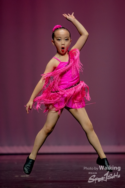 2020-10-18 Solo Dance 1589