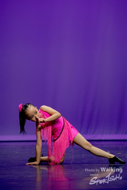 2020-10-18 Solo Dance 1593