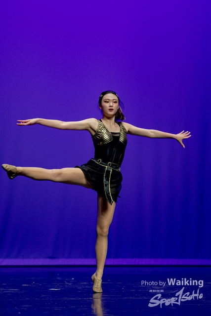 2020-10-18 Solo Dance 2452