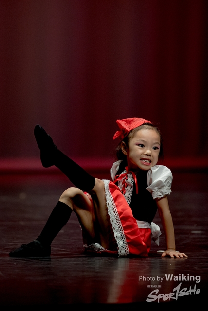 2020-10-18 Solo Dance 1601