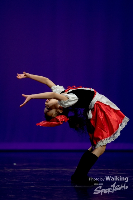 2020-10-18 Solo Dance 1605