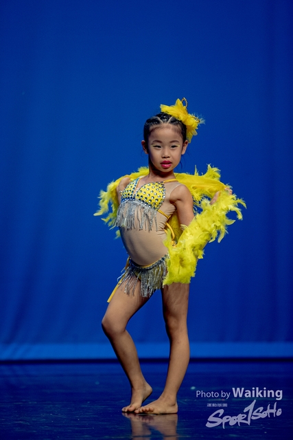 2020-10-18 Solo Dance 1614