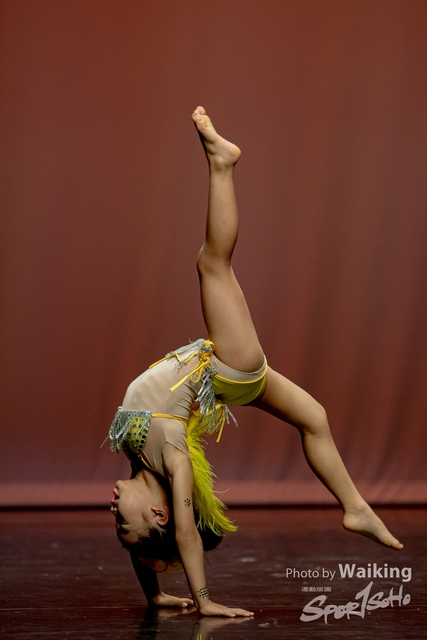 2020-10-18 Solo Dance 1620