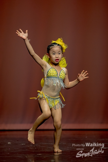 2020-10-18 Solo Dance 1623